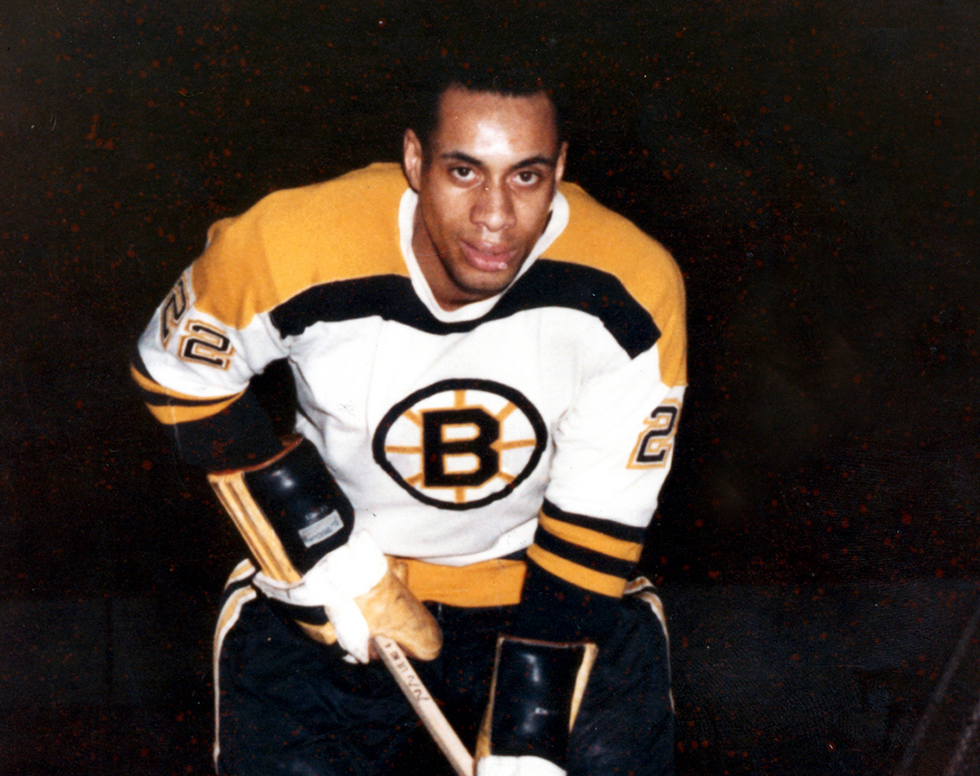 With Black History Month upon us, we are excited to unveil a new coin honouring Canadian sports hero, Willie O’Ree. Though he was the first to break hockey’s colour barrier, many still do not know much about this impactful trailblazer. Willie got the call to join the Boston Bruins and became the first Black player to skate in a National Hockey League (NHL) game on January 18, 1958.
