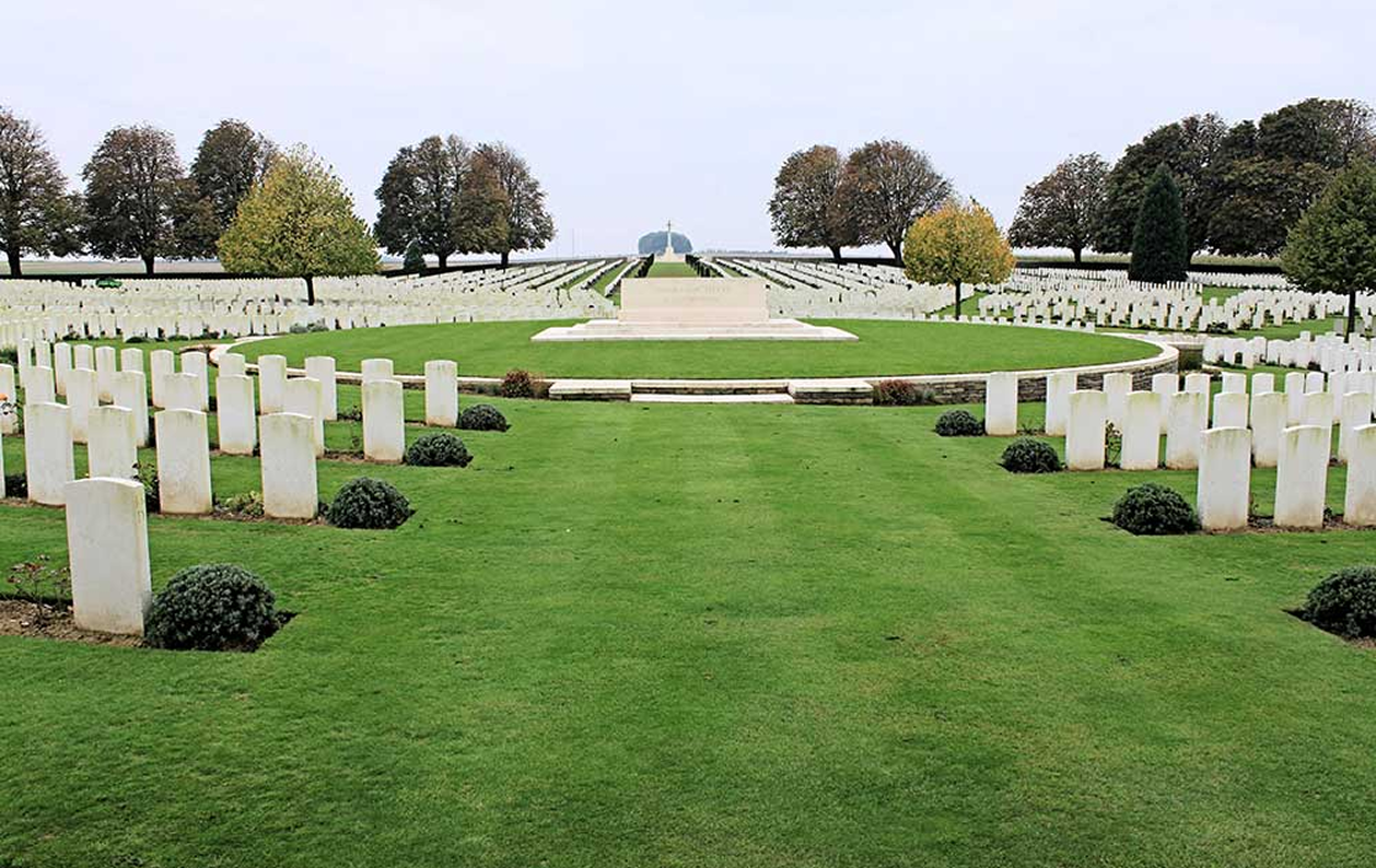 The Cabaret-Rouge British Cemetery in Souchez